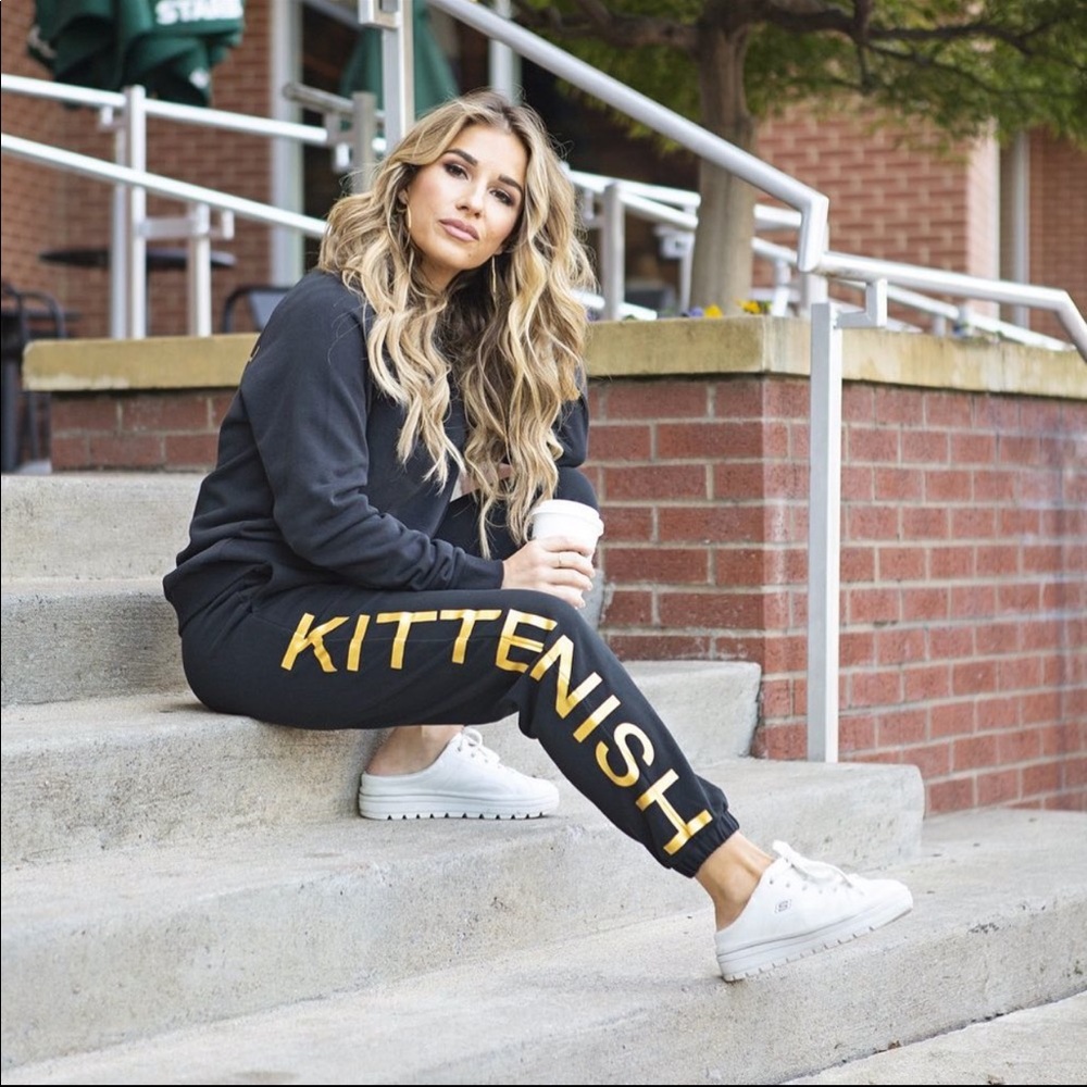 Jetsetter Black Logo Set